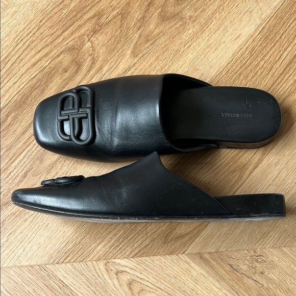 Balenciaga BB Cosy Black Leather Mules 36 - Picture 15 of 16